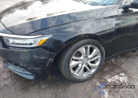 2018 Honda Accord Lx z USA, uszkodzony, nr VIN 1HGCV1F17JA238283